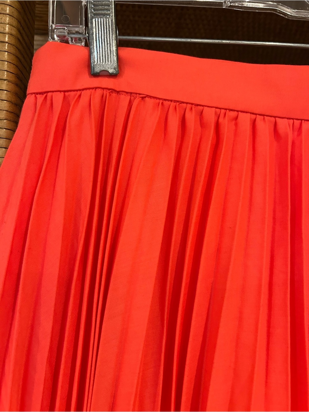 Banana Republic Pleated Maxi Skirt - Picture 2 of 4